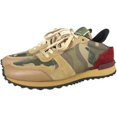 VALENTINO GARAVANI Men's Rockstud Camouflage sneakers trainers *worn once*