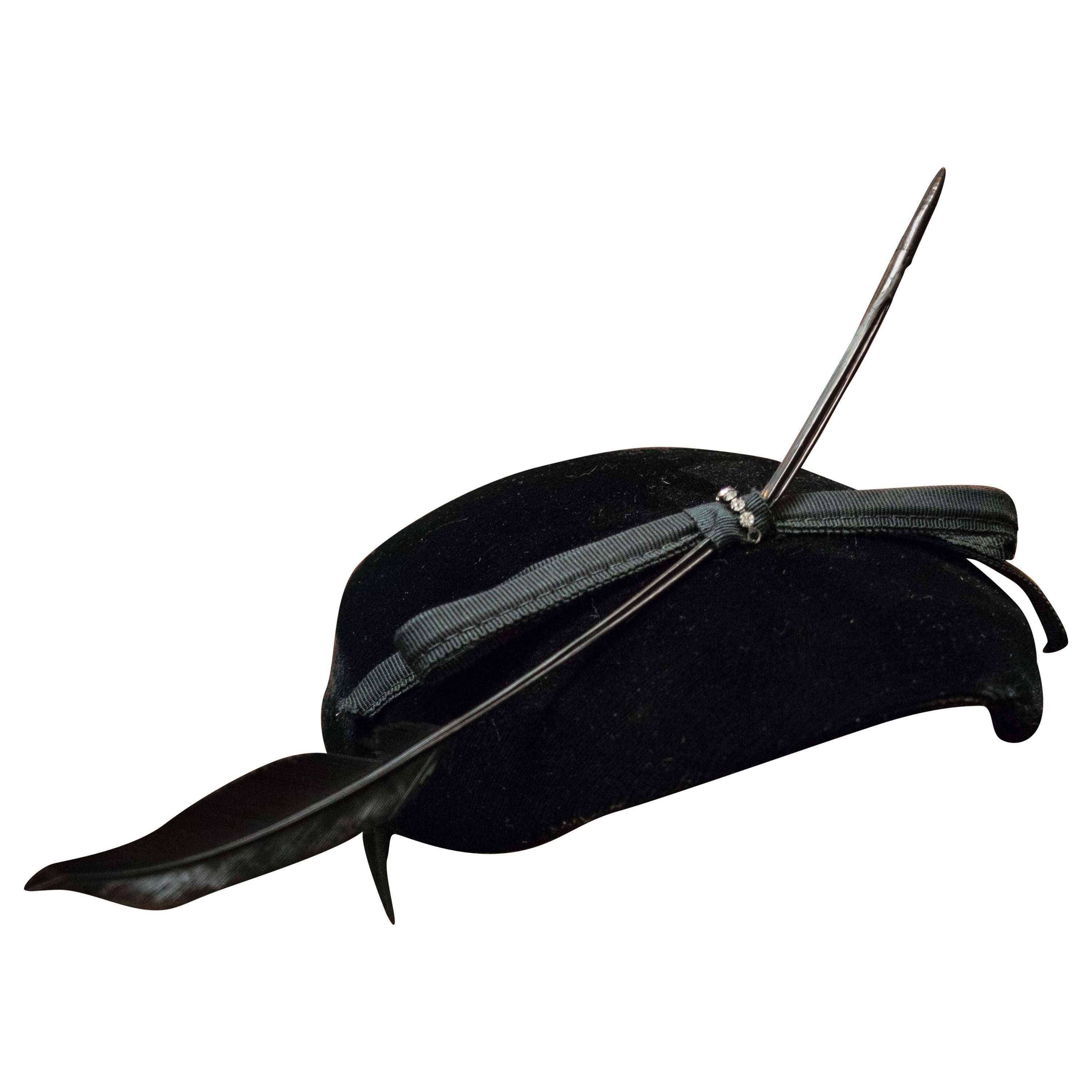 1950s Black Velvet Cocktail Hat 