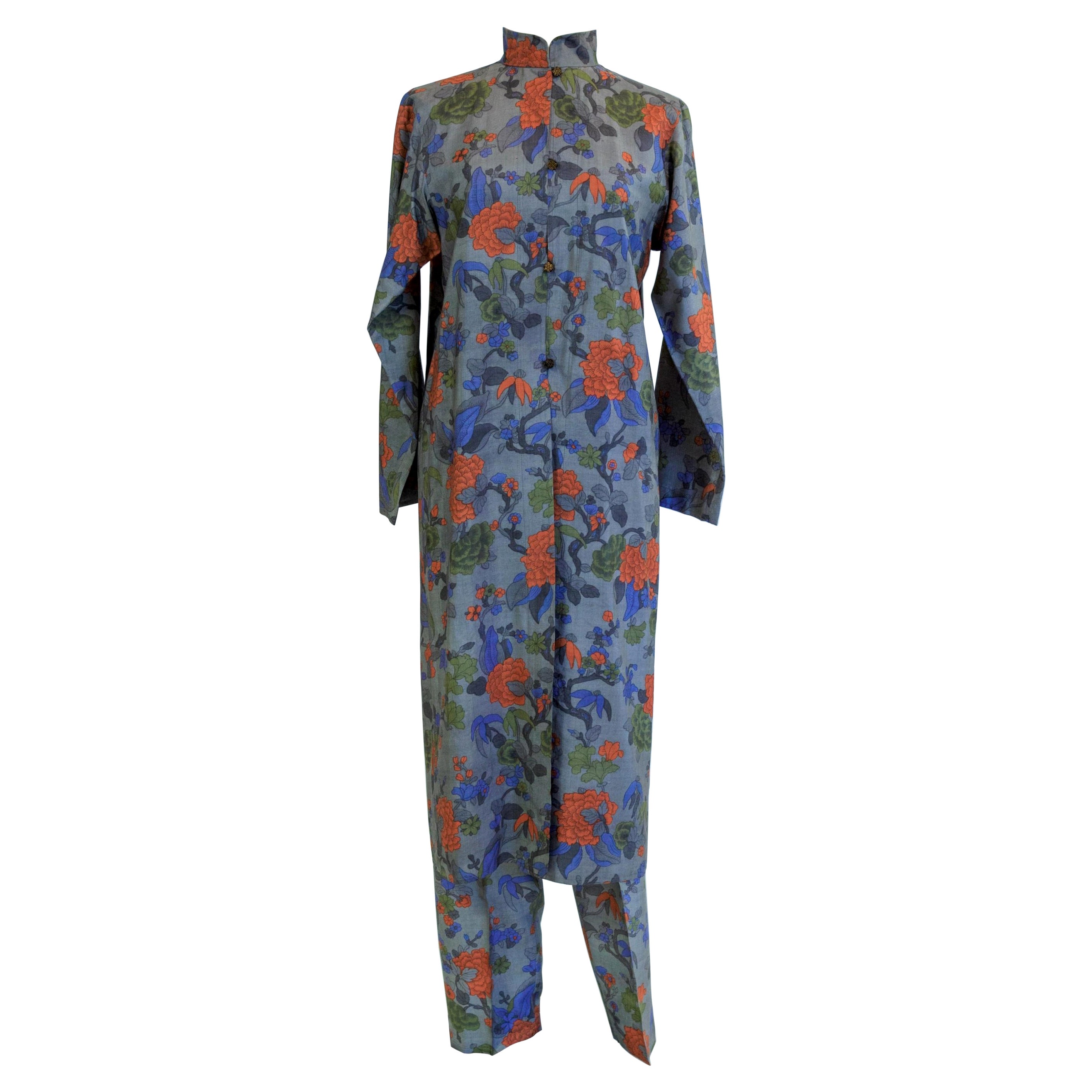 Yves Saint Laurent Rive Gauche set in printed silk number 55220 Fall Winter 1979