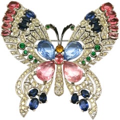 Très grande broche "papillon" en pâte transparente et colorée:: Mazer:: États-Unis:: années 1950