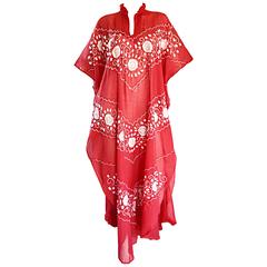 1970s 70s Vintage Lightweight Cotton Red + White Mexican Embroidered Caftan 
