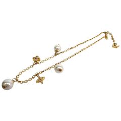 Louis Vuitton Gold Brass Pearl Flower Logo Charm Chain Link Necklace