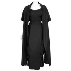 Rare Madame Grès Haute Couture des années 1950 - Robe et veste en soie noire sculptée avec nœud dans le dos