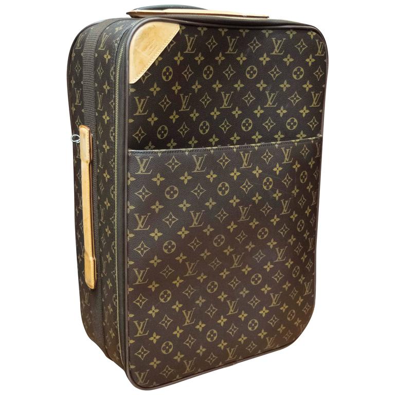 Louis Vuitton Monogram Carry On Suitcase at 1stdibs