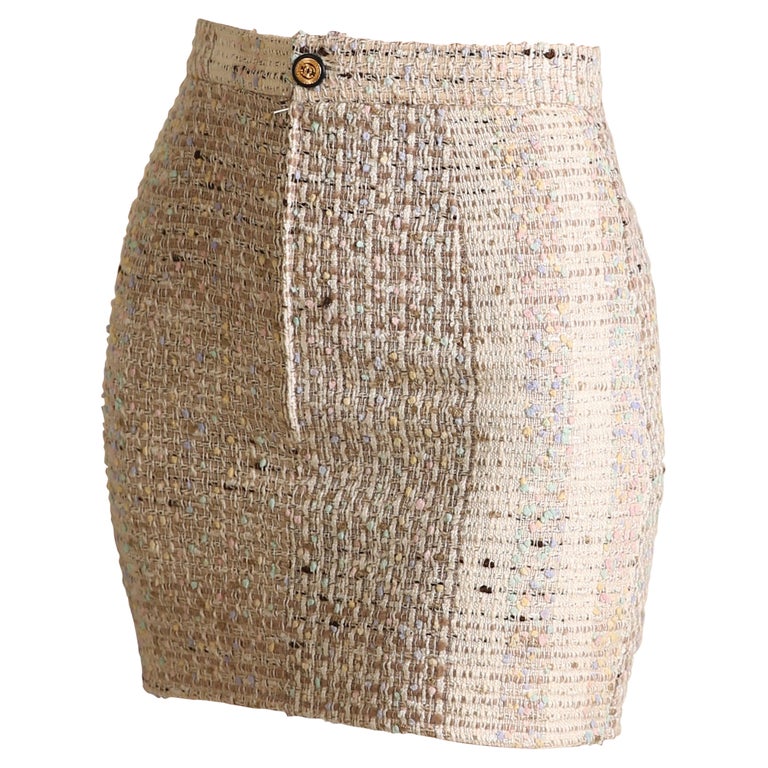 Chanel vintage tweed beige, ivory, pink, lilac, yellow, logo fitted mini  skirt For Sale at 1stDibs