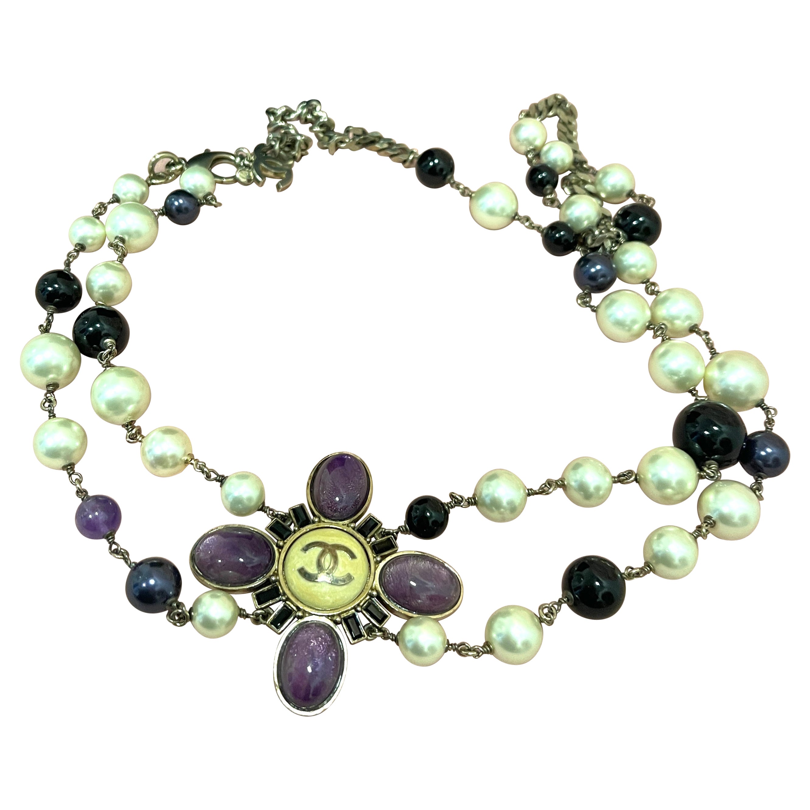 WOMENS DESIGNER Chanel Vintage 06C Gripoix Pearl Chain Belt Necklace Purple Gold For Sale