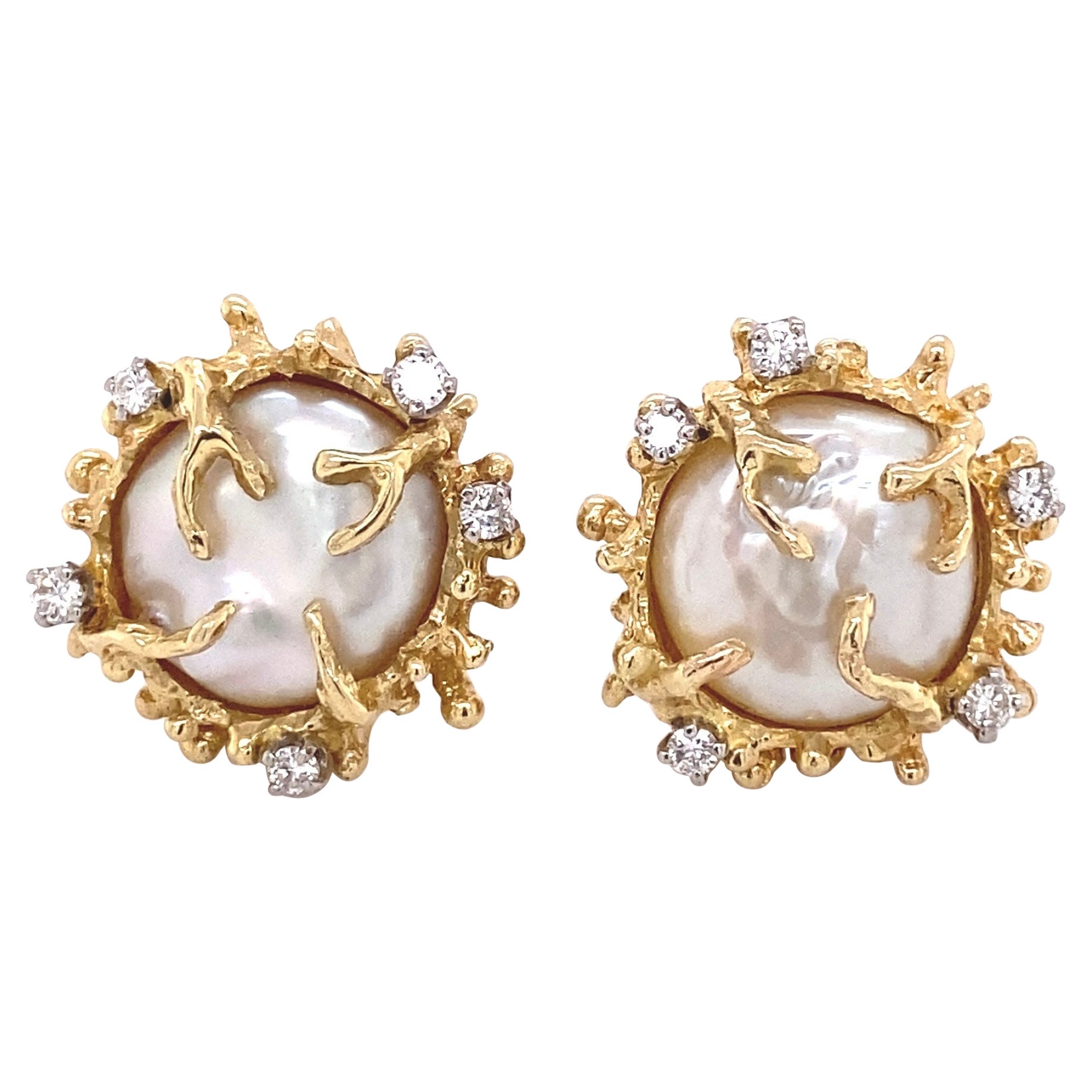 3.00 Carat Diamonds and Pearls ClipOn Gold Button Earrings For Sale at