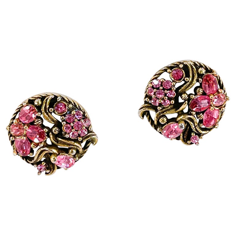 1950s/1960s Hollycraft Pink Rhinestone Clip-on Earrings For Sale at 1stDibs