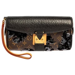 Louis Vuitton Black Canvas Leather Limited Edition Fleur de Jais Manege Clutch