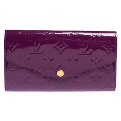 Louis Vuitton Amethyste Monogramm Vernis Leder Sarah Brieftasche