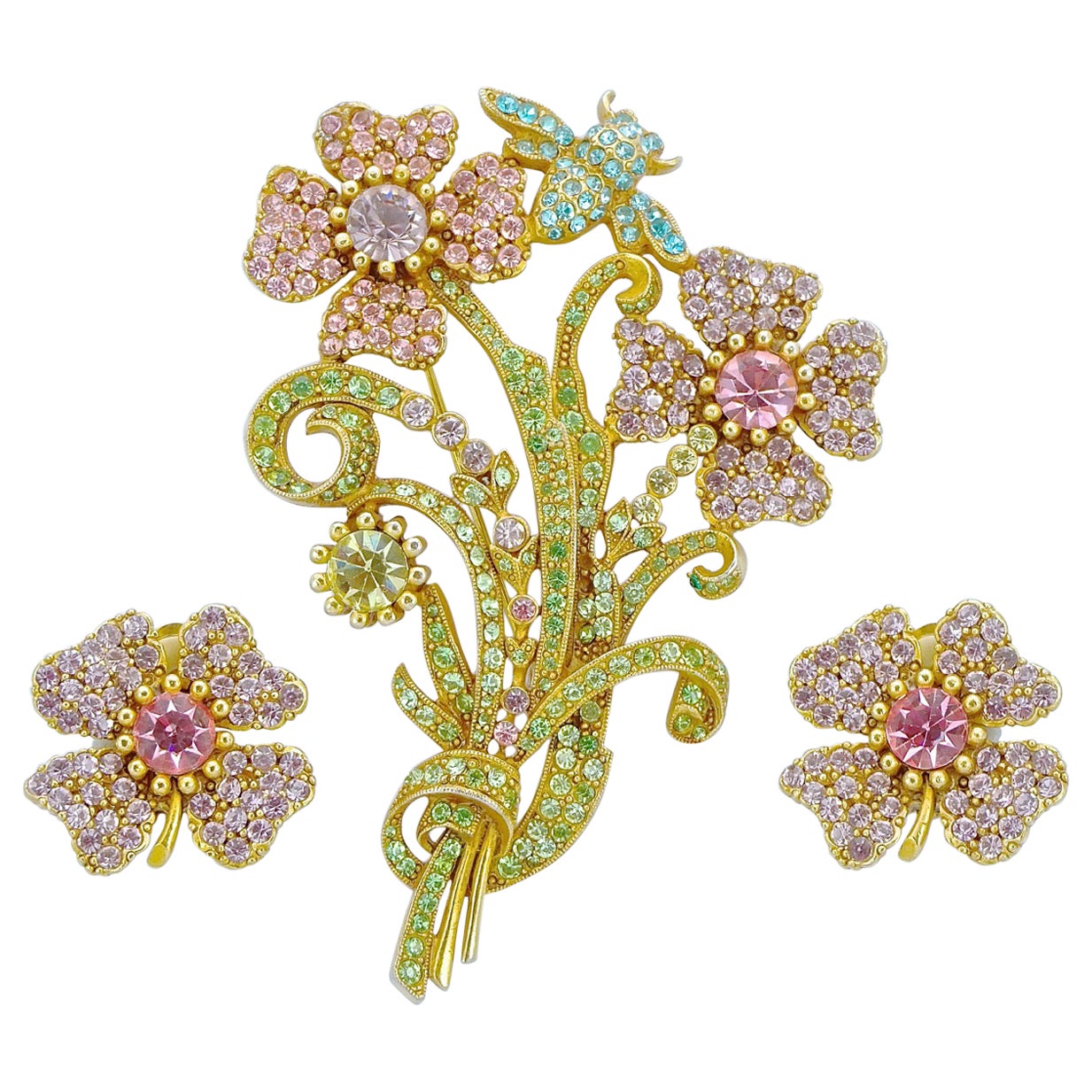1950's Europe gold-tone metal BROOCH flowers with lilac crystals 