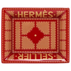 Plateau de change Hermès Sellier Rouge / Or Limoges Porcelaine Nouveau avec boîte