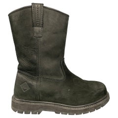 MUCK Size 10 Black Suede Waterproof Pull On Boots