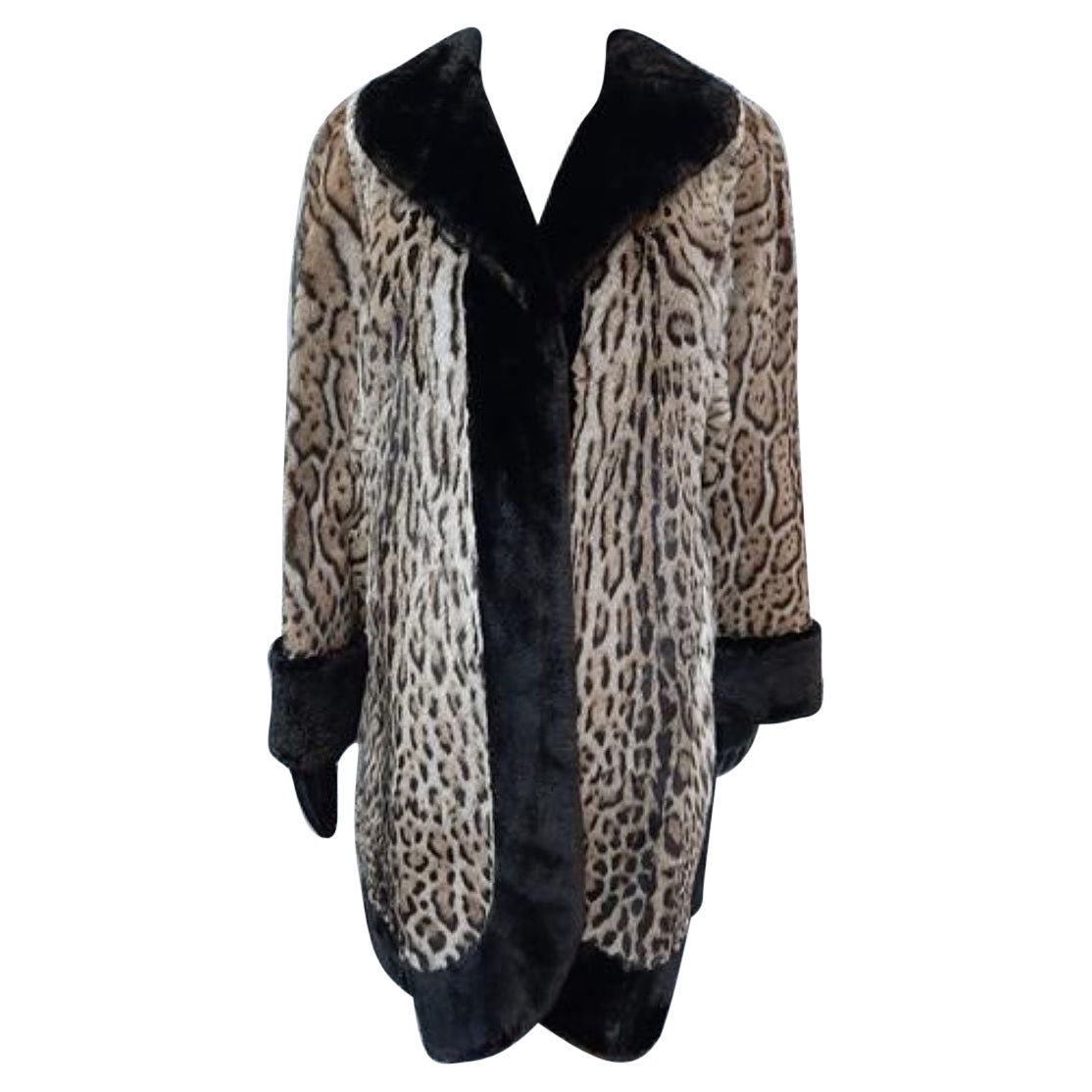 New ocelot fur coat size 14 For Sale