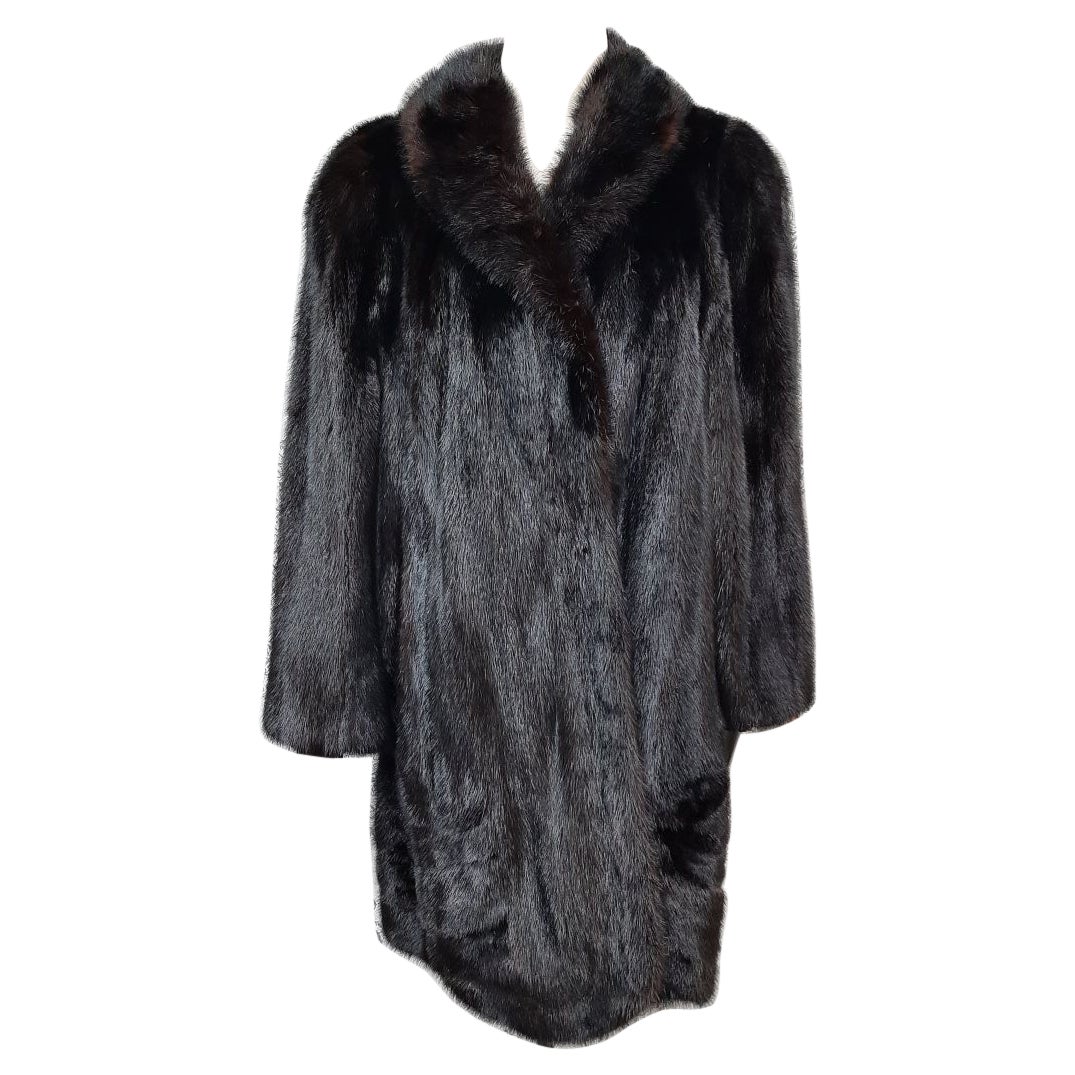 Unused mink fur coat size 16 For Sale