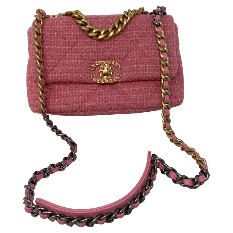 Chanel Pink Tweed Medium 2019 Bag at 1stDibs