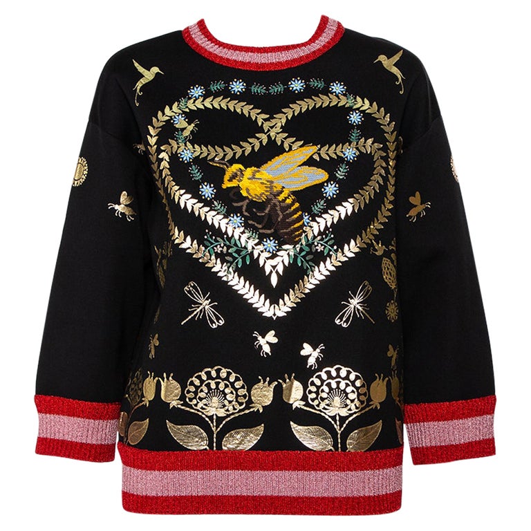 Gucci Black Jersey Laminated Heart and Applique Bee Contrast Trim Sweatshirt  M at 1stDibs