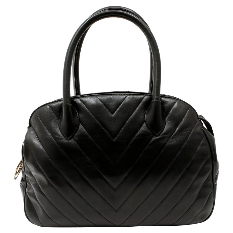 Chanel Black Chevron Leather Vintage Day Bag For Sale