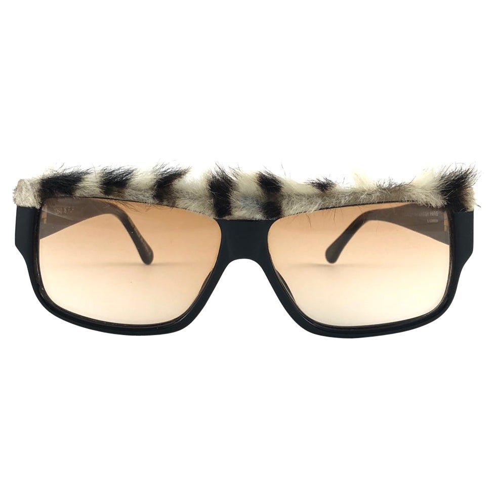New Vintage Emanuelle Kahn Paris 106 40 Fur Accents Black Sunglasses France For Sale
