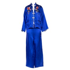 Vintage 1970S Indigo Blue Silk Japanese Pajamas Ensemble With Floral Embroidery