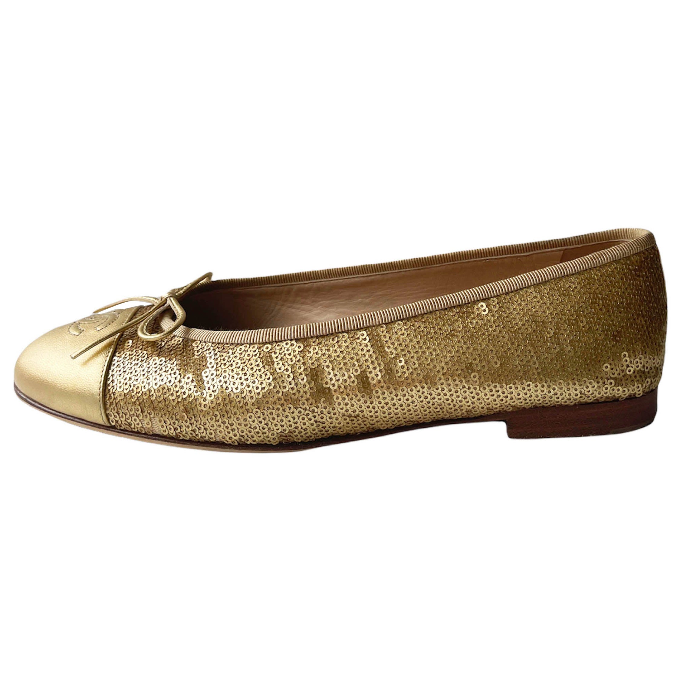 Chanel Gold Sequin/Leather Cap Toe CC Ballerina Flats sz 39.5