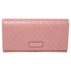 Gucci Pink Microguccissima Leather Flap Continental Wallet