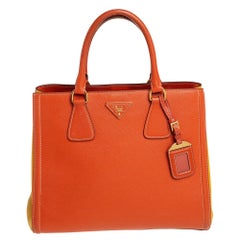 Prada Orange/Gelb zweifarbige Saffiano Lux Ledertasche