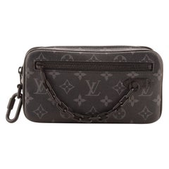 Louis Vuitton Pochette Volga Monogramm Eclipse Segeltuch