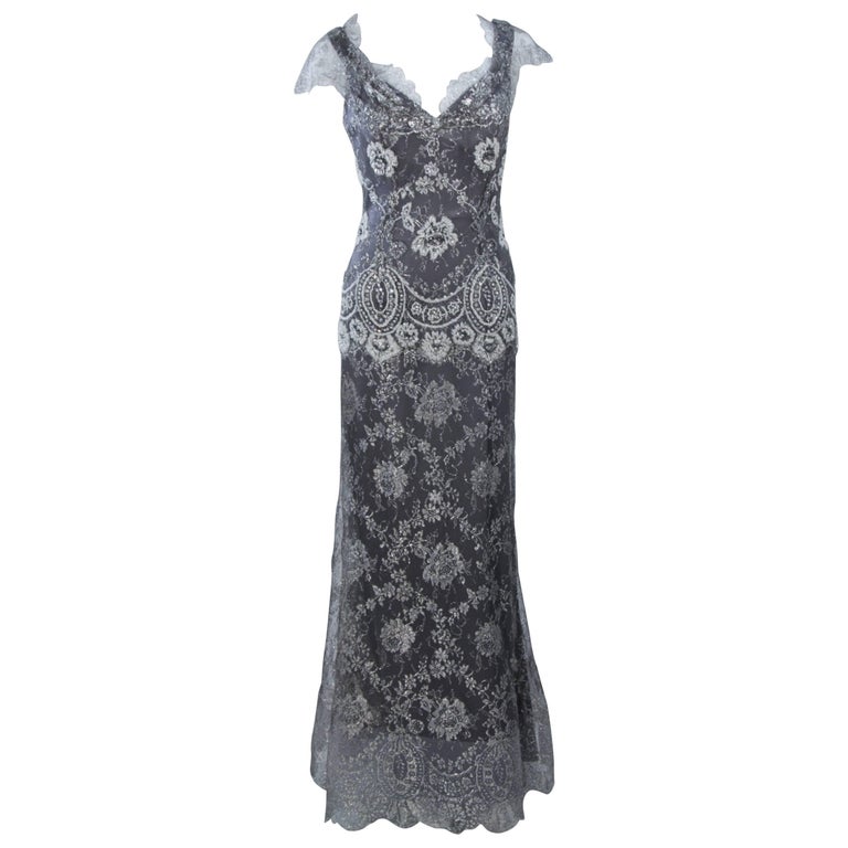 Fe Zandi Silver Lace Lame Gown With Scalloped Edges Size 8-10 Fe Zandi Silver Lace Lame Gown With Scalloped Edges Size 8-10