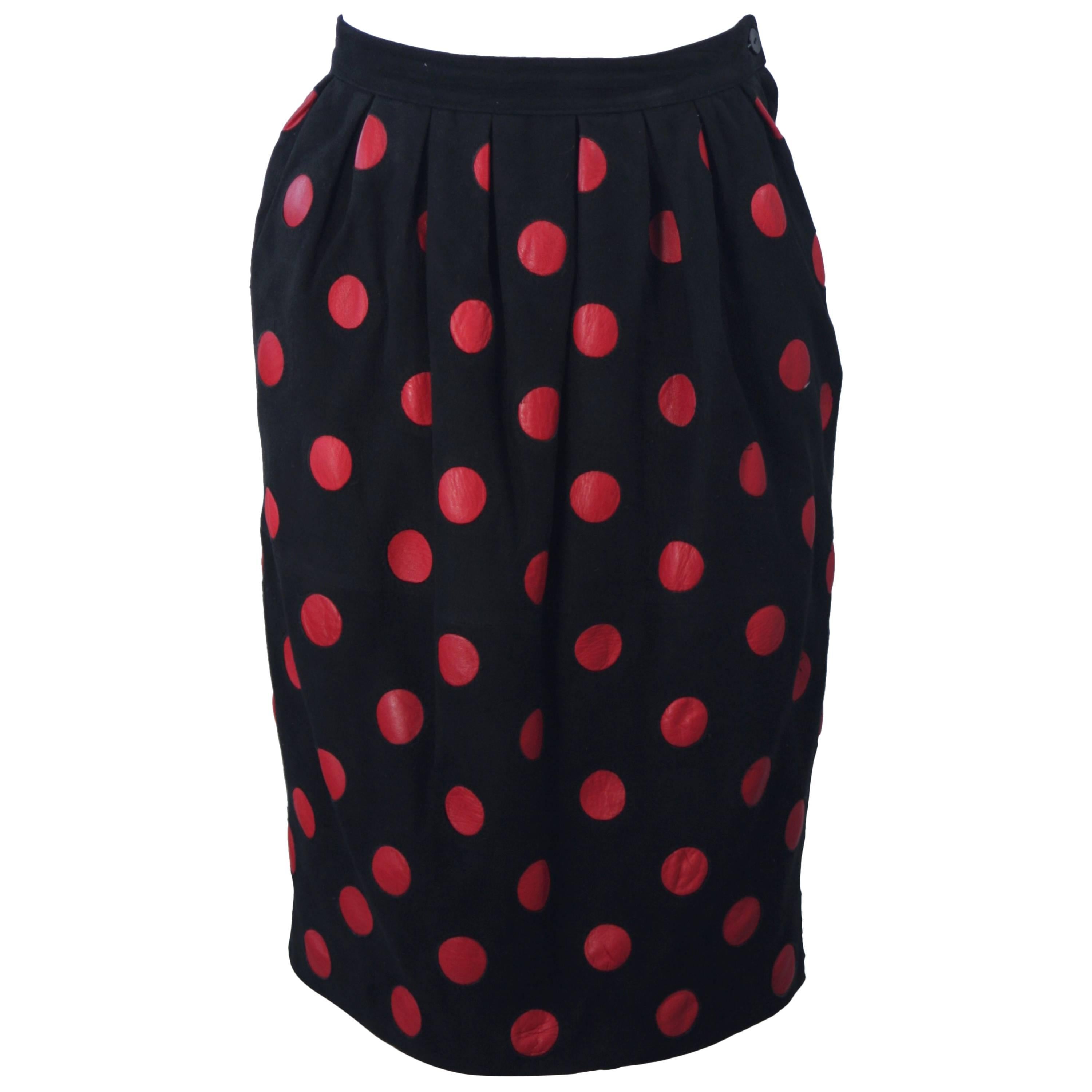 VALENTINO Black Suede Skirt with Red Leather Polka Dots Size 4-6 For Sale