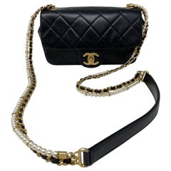 Chanel Mini with Pearls Crossbody Bag at 1stDibs  chanel mini crossbody bag,  chanel small crossbody bag, chanel pearl crossbody bag