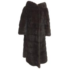 Retro Glossy dark mink portrait collar fur coat early 1960s