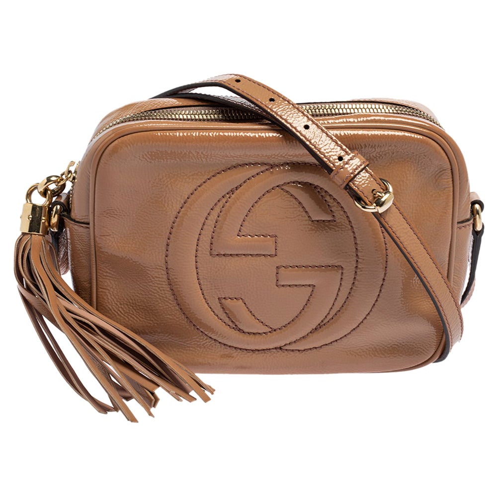 Gucci Beige Patent Leather Small Soho Disco Shoulder Bag