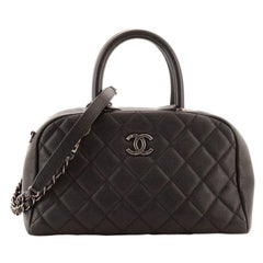 Chanel Coco Handle Bowling Bag Quilted Caviar Small (en anglais)