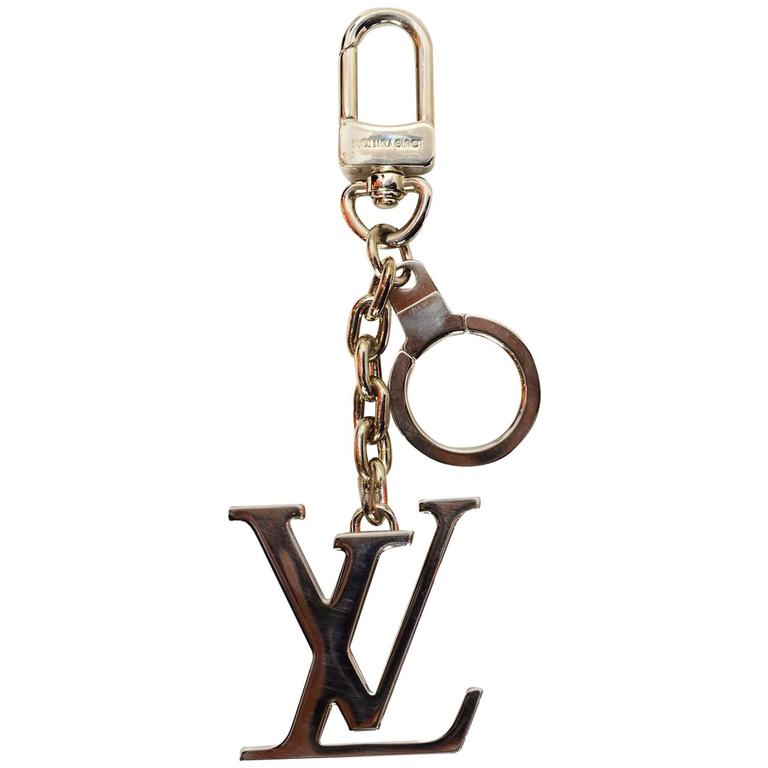 Louis Vuitton Silver Facettes Key Ring For Sale at 1stDibs