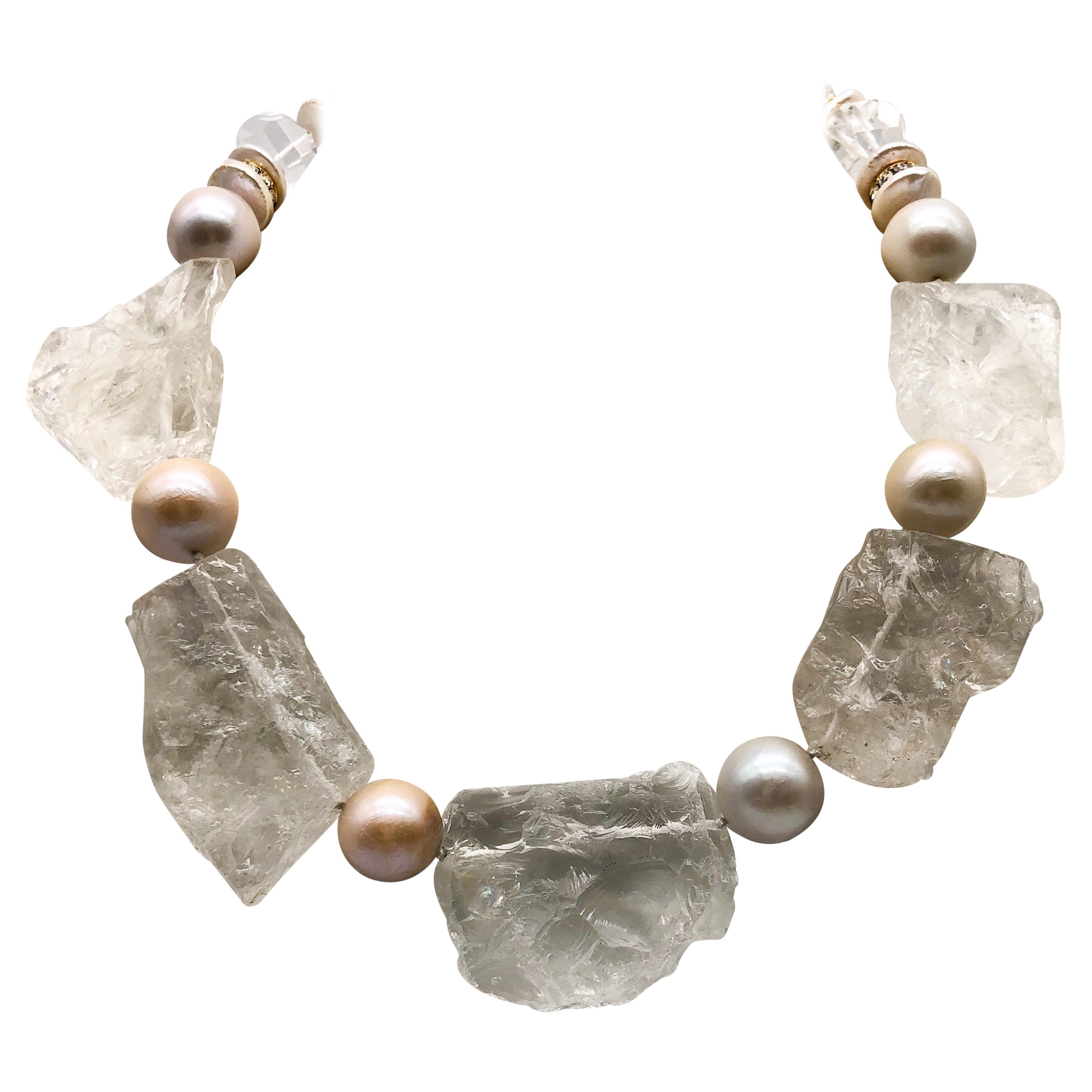 Halskette aus massivem, reichhaltig gehämmertem Bergkristall von A.Jeschel