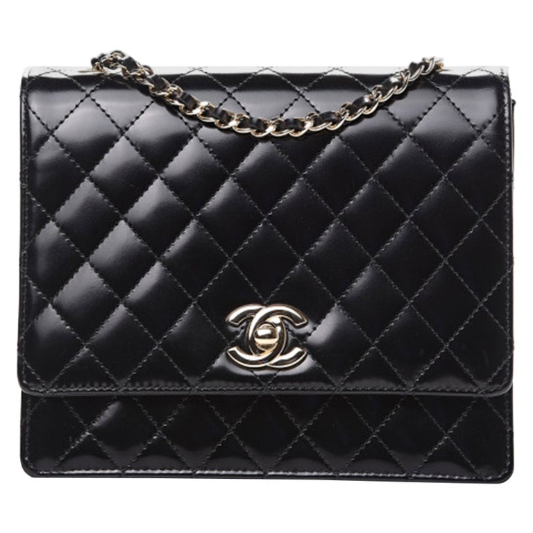 Black Chanel Flap Bag Silver Hardware - 271 For Sale on 1stDibs