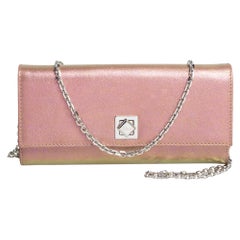 Portefeuille Dior Turn Me Dior en cuir rose/or métallisé sur chaîne