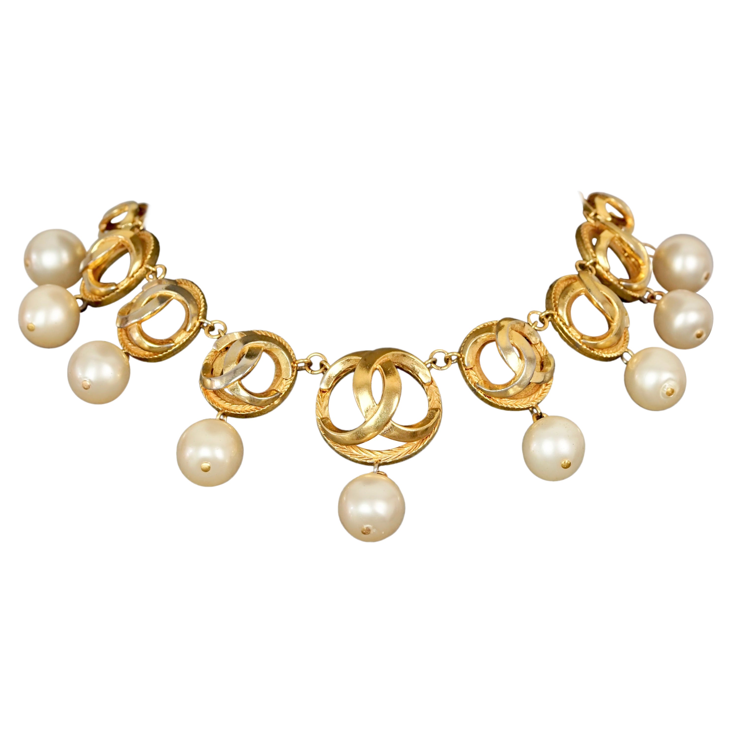 Louis Vuitton Diamond Yellow Gold Monogram Sautoir Detachable Necklace For  Sale at 1stDibs