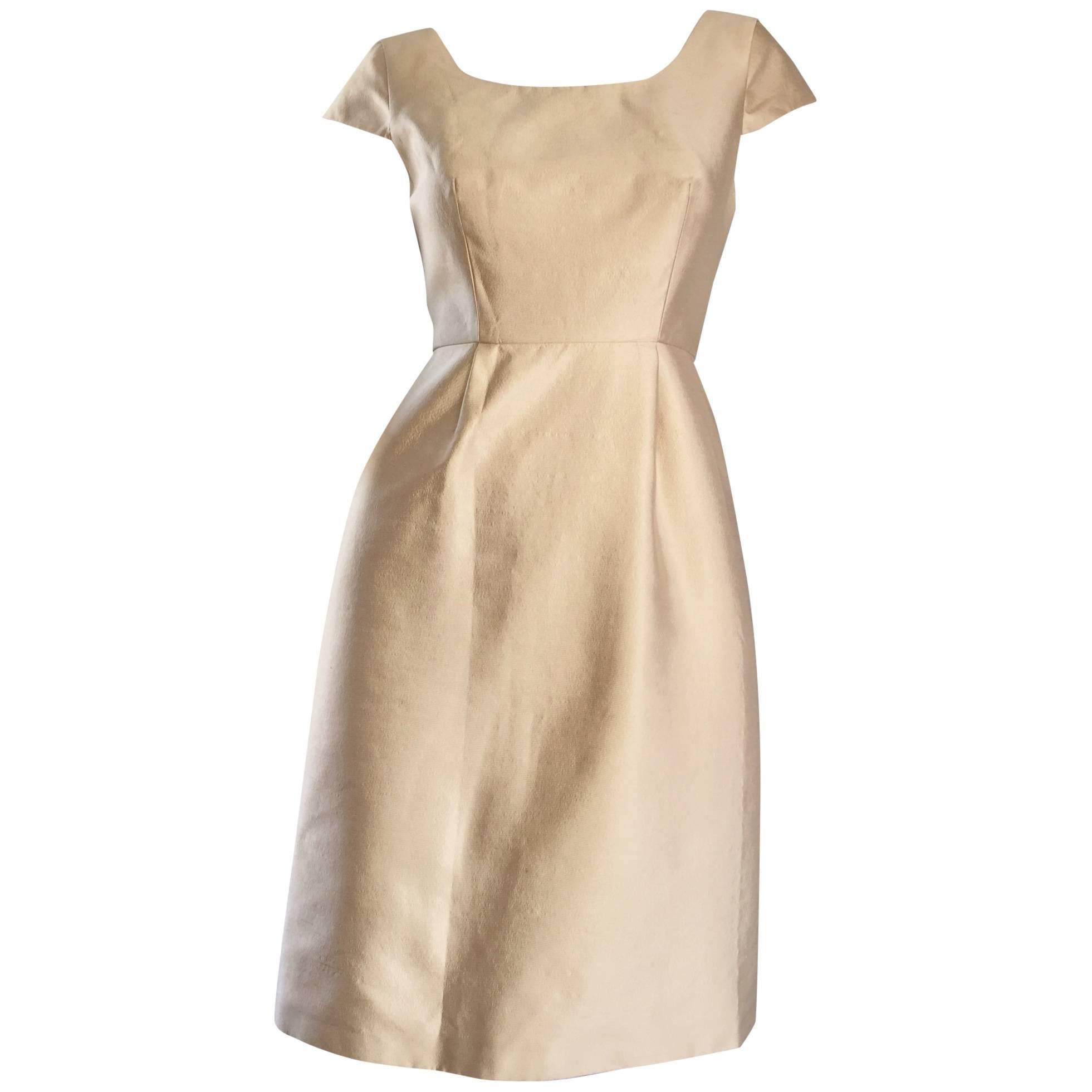 Badgley Mischka Light Gold Fit and Flare 50s Style Flattering Silk Dress