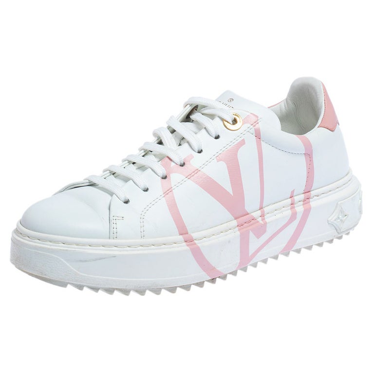 Louis Vuitton White Leather Time Out Low Top Sneakers Size 36 at