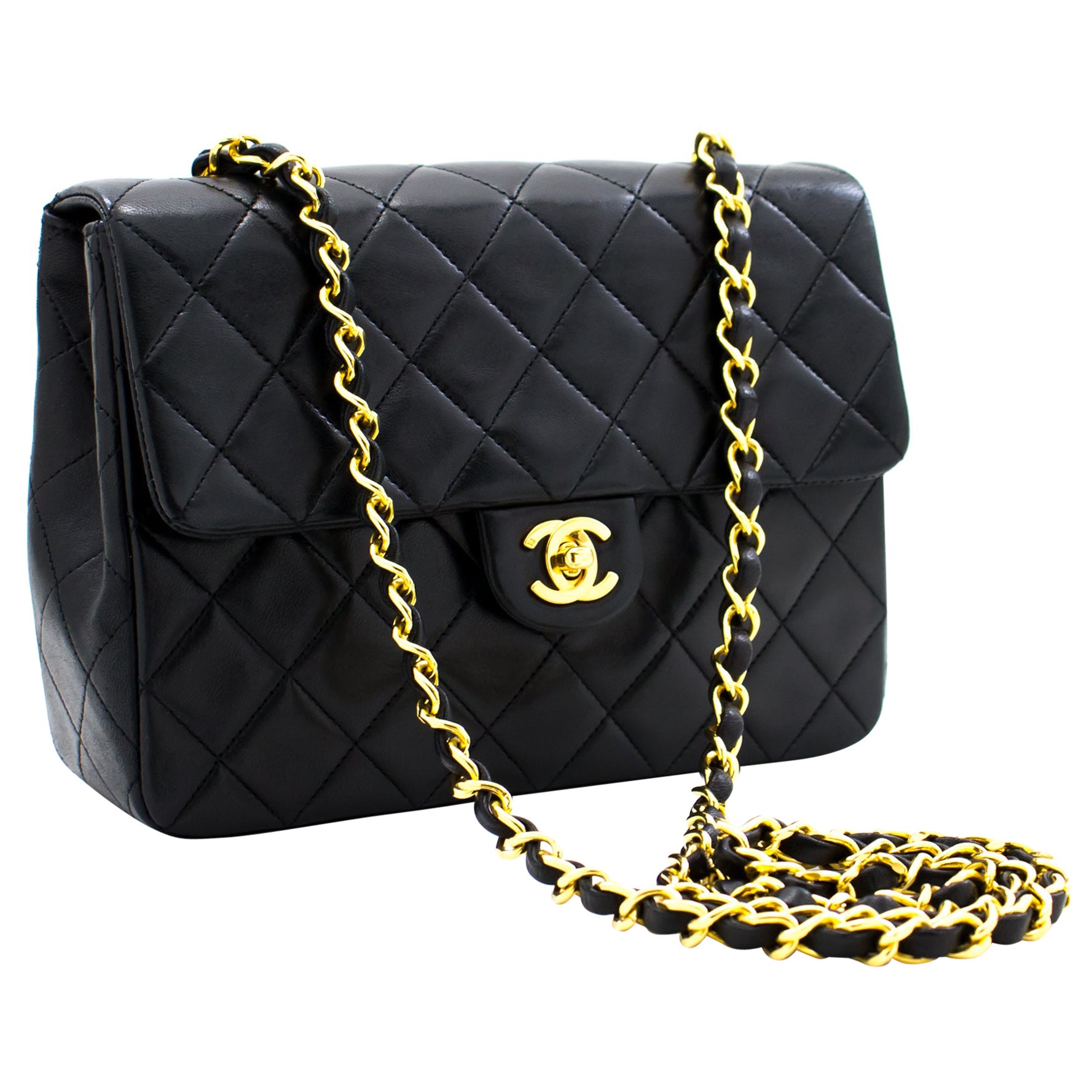 chanel purse small black