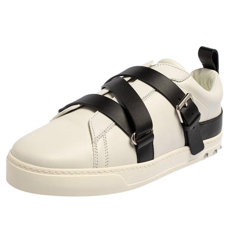 Valentino Garavani White/Black Leather Buckle Strap Rockstud Sneakers Size  40 at 1stDibs