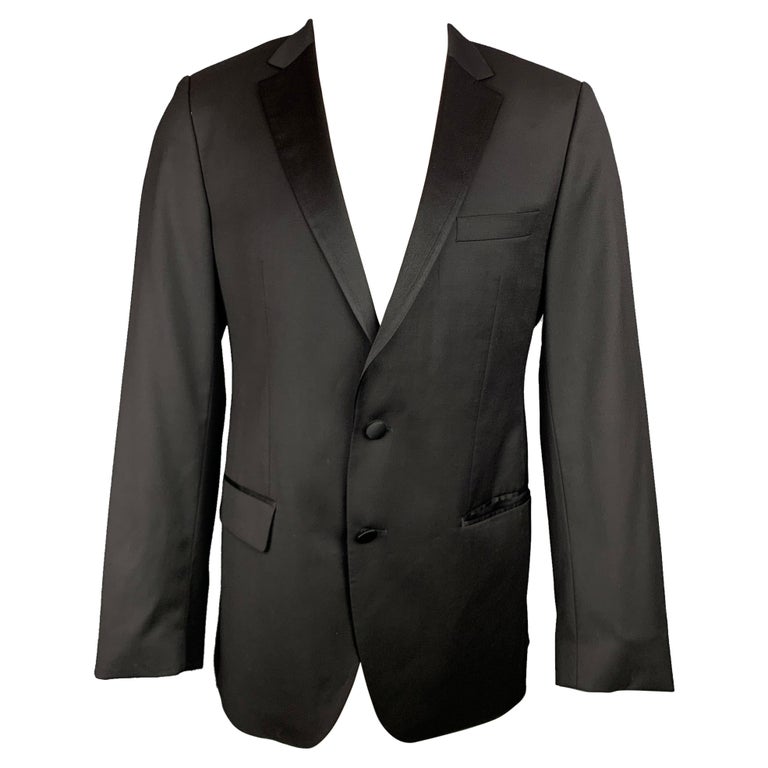HUGO BOSS Super 120 Size 42 Regular Black Wool Notch Lapel Sport Coat For  Sale at 1stDibs | super 120 hugo boss, 42 regular suit size, hugo boss suit  size chart