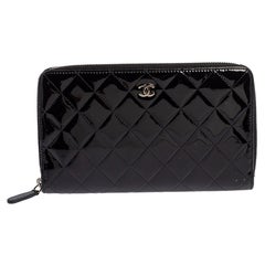 Chanel Quilted Patent Leather CC Zip Organizer Wallet