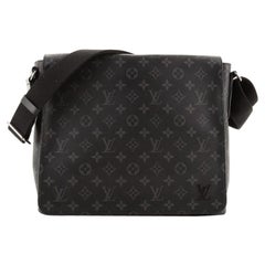 Louis Vuitton Black Monogram Eclipse Trio Messenger Crossbody Bag 114lv3 For  Sale at 1stDibs
