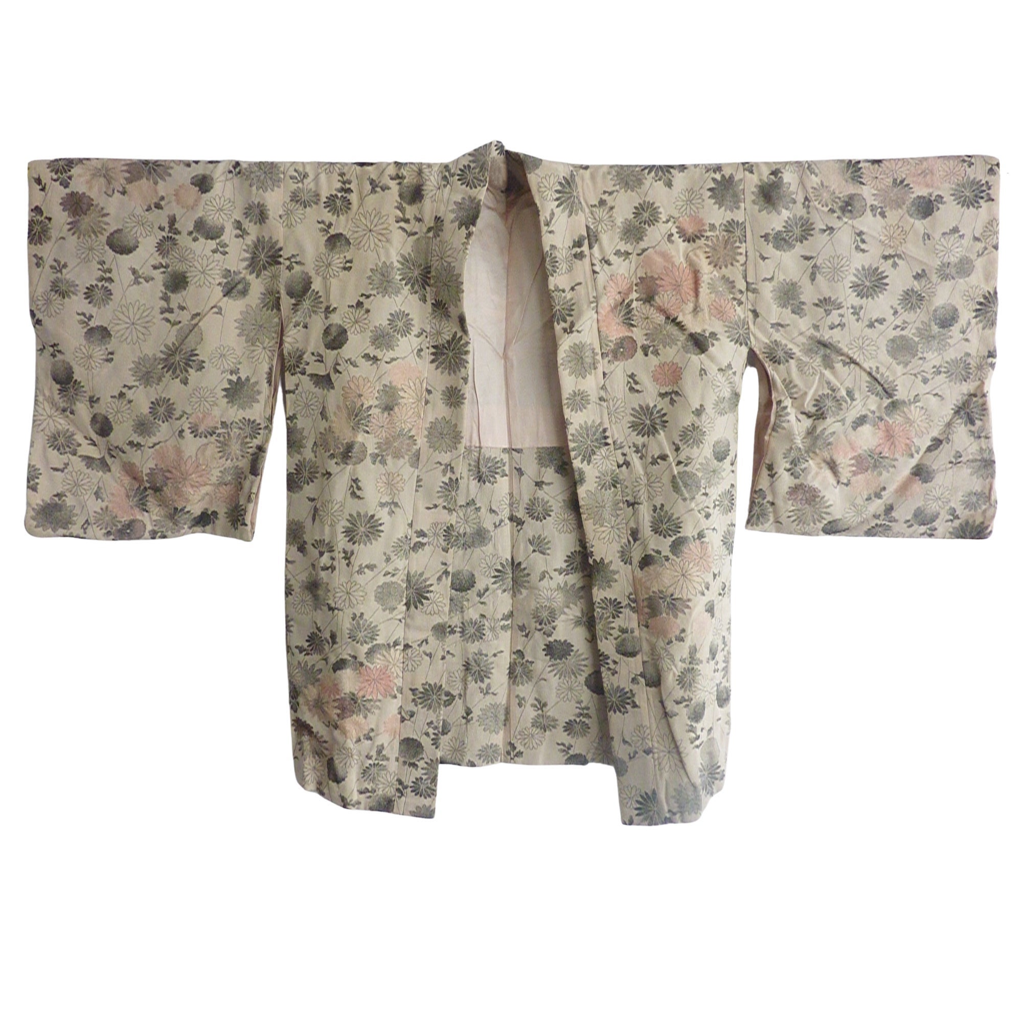 Veste de kimono Haori japonaise ancienne et rare en brocart de soie argenté  en vente