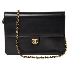 Chanel Single Flap Bag Retro Medium Classic