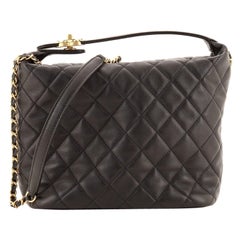 Chanel Perfect Meeting Hobo gestepptes Lammfell groß