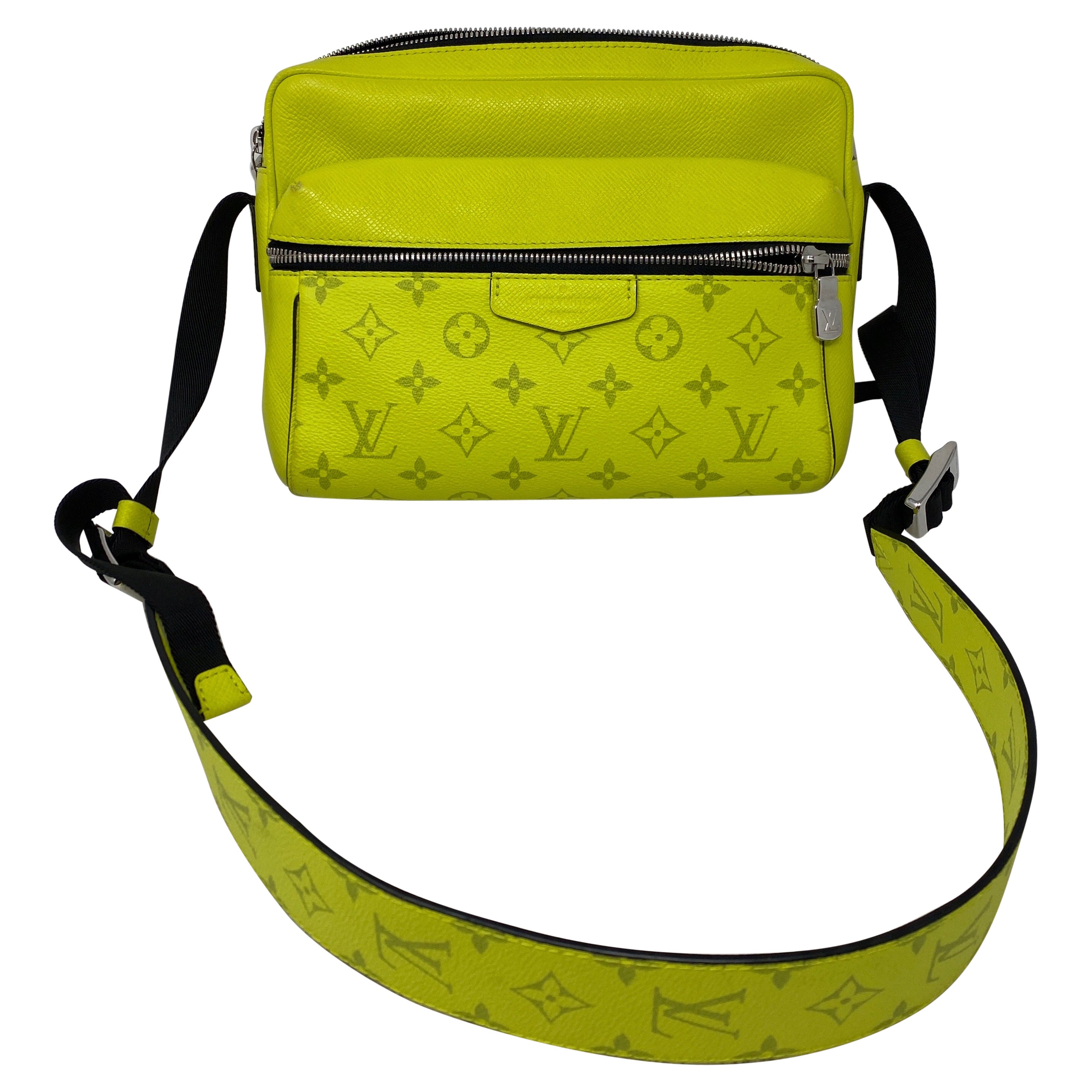 Twist leather crossbody bag Louis Vuitton Yellow in Leather  21296912